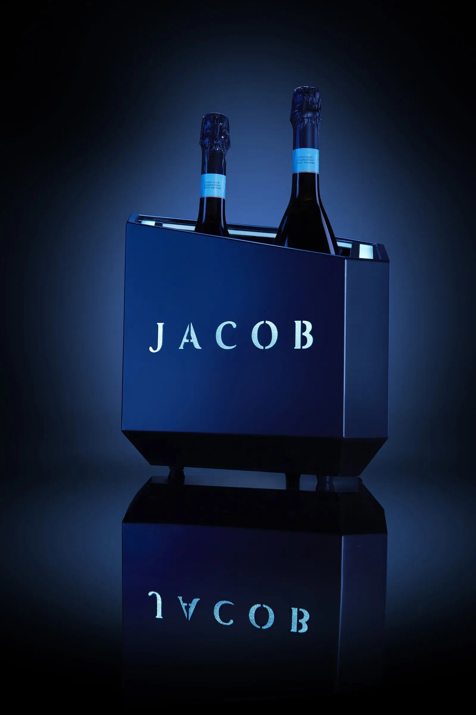 The ice-bucket carrier photographed on black acrylic
