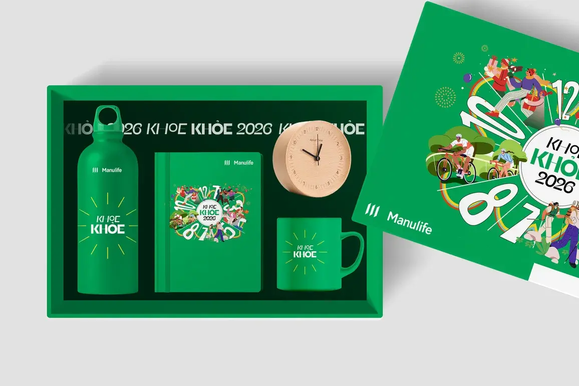 The full Tết gift set