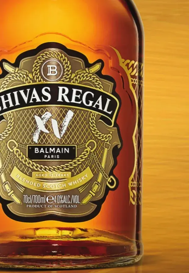 Detail — Chivas Regal XV Balmain